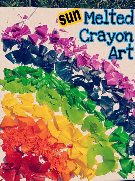 A beautiful new melted crayon art idea.  On those hot days, let the sun melt your art. Melted Crayon Art Ideas, Crayon Art Ideas, Crafts For Young Kids, Melted Crayon Crafts, Crayon Days, Melted Crayon Art, Crayon Crafts, Art Ideas For Kids, Crayon Art Melted