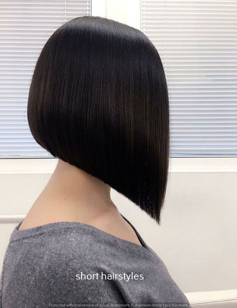 Top Trending hairstyle inspiration|hairstyle trends|hairstyles for summer Inverted Bobs, Line Bob, Kids Bob Haircut, Nice Hairstyles, Inverted Long Bob, Angled Bob Haircuts, Choppy Bob Haircuts, Best Bob Haircuts, Haircut Pictures