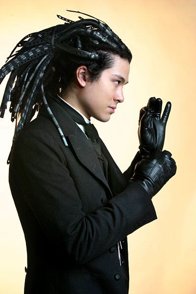 Steampunk - Interested in the dude in the photo?  I (finally) managed to find a link to a post by/about him!  Hooray! Macbeth 2021, Steampunk Mens Fashion, Steampunk Male, Cyberpunk Hair, Moda Steampunk, Steampunk Hairstyles, Gothic Mode, Goth Outfit, Cyberpunk Clothes