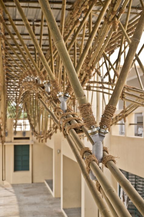 Bamboo Structure Detail, Bamboo Structure Architecture, Bamboo Architecture Design, Bamboo House Bali, Detail Arsitektur, Yoga Shala, Bamboo Building, Bamboo House Design, Timber Architecture