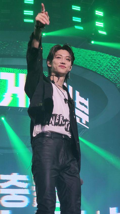 Prince Felix, Music Case, I Adore You, Skz In Cute, Someone Like You, Homeless Children, Felix Stray Kids, Kpop Guys, On Stage