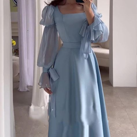 Hot Fashionista Abilene Tiered Puff Sleeves Square Neck Midi Dress Forest Dress, Satin Evening Dresses, فستان سهرة, Women's Evening Dresses, Fairy Dress, Long Prom Dress, Maxi Dress With Sleeves, Formal Gowns, Flared Sleeves