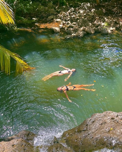 black bikini swimming Jungle Picture Ideas, River Pics Ideas, River Pictures Ideas, Waterfall Picture Ideas, River Pics, River Spirit, Swimming Pictures, Waterfall Photo, Walking Out