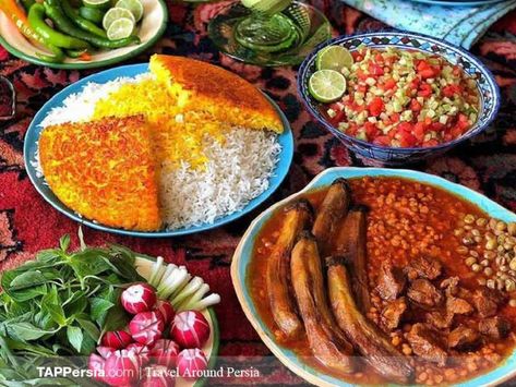 Persian Food Vegetarian, Persian Food Iranian Cuisine, Food Iranian, Food Persian, Recipes Pakistani, Iranian Recipes, Iranian Cuisine, Iran Food, Persian Recipes