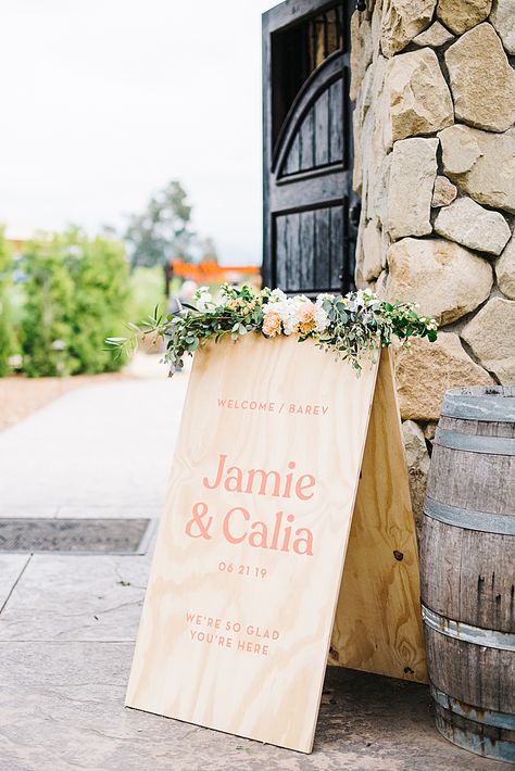 Minimalist Ojai Wedding at Topa Mountain Winery | Southern California Wedding Ideas and Inspiration Wedding Wood Welcome Sign, Wedding Welcome Sign Rustic, Wood Seating Chart Wedding, Seating Chart Wedding Wood, Rustic Wedding Decoration Ideas, Wedding Gifts Groomsmen, Sarah Seven Bridal, Wedding Entrance Sign, Wood Welcome Sign