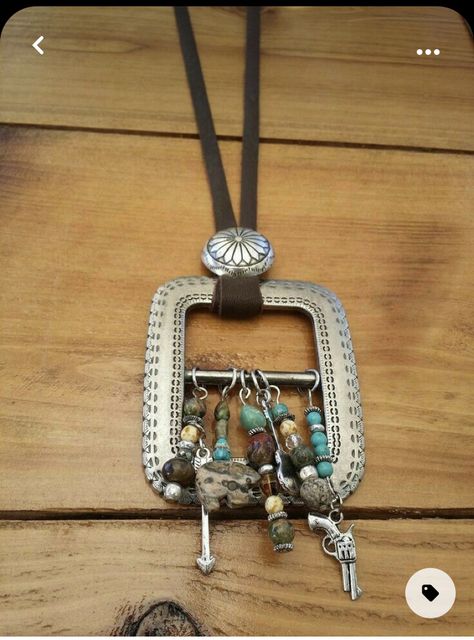 Belt Buckle Jewelry, Buckle Jewelry, Buckle Necklace, Vintage Jewelry Ideas, Vintage Jewelry Repurposed, Junk Jewelry, Vintage Jewelry Crafts, Silverware Jewelry, Vintage Jewelry Art