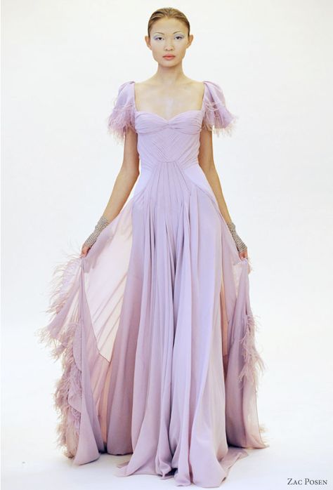 Zac Posen 2011 Resort collection : soft shades, pretty pastel dresses, lilac, lavender, purple, pink on the runway Zac Posen, Lavender Wedding Dress, Mode Glamour, 2011 Fashion, Lilac Dress, Gorgeous Gowns, Mode Inspiration, Beautiful Gowns, Fancy Dresses