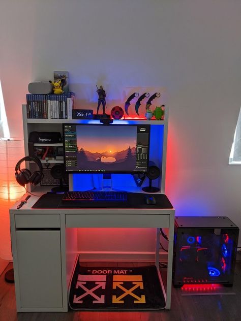 Gaming Setup For Small Space, Gaming Room Setup Tv Stands, Small Desk Gaming Setup, Ps4 Desk Setup, Micke Desk Gaming Setup, Small Gamer Setup, Ikea Micke Desk Gaming Setup, Gaming Setup Small Spaces, Cheap Pc Setup