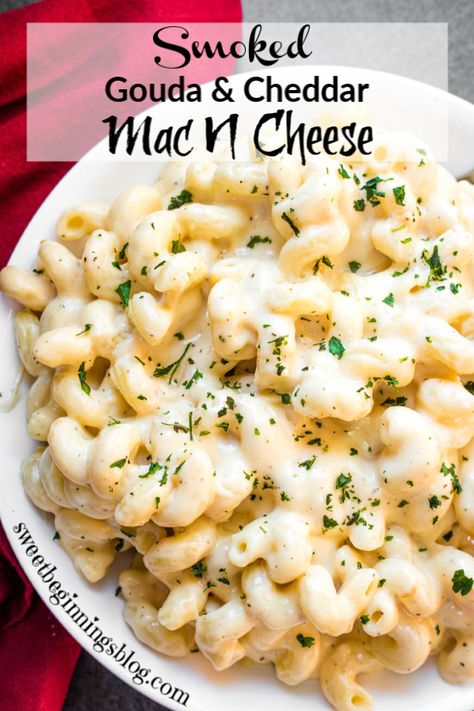 Gouda Cheese Recipes Pasta, Vermont Cheddar Mac And Cheese, Gorgonzola Mac And Cheese Recipe, Christmas Mac And Cheese Recipes, White Cheddar Gouda Mac And Cheese, Smoked White Cheddar Mac And Cheese, Smokehouse Mac And Cheese, Southern Mac And Cheese Roux Recipe, Mac And Cheese Dip