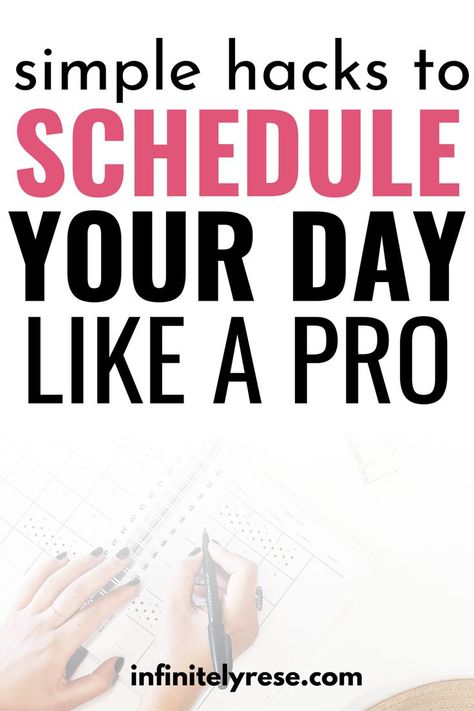 Having trouble sticking to a morning routine or day routine that works? Need suggestions for how to plan your day? Follow these tips on how to create a schedule that works for you. How To Make A Daily Schedule, How To Make A Schedule, Day Routine Schedule, Journaling Routine, Daily Routine Schedule, Organizing Time Management, Night Routines, Organize Your Day, Weekly Routine