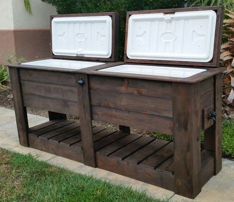 great pallet cooler design idea Pallet Cooler, Wood Cooler, Outdoor Pallet, Cooler Designs, Wooden Pallet Furniture, Into The Wood, Wooden Pallet Projects, Diy Holz, Wood Pallet Projects