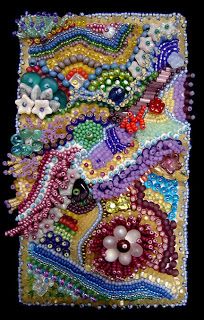 Bead Sculpture, Art Topics, Diy Lace Ribbon Flowers, Diy Bead Embroidery, Beaded Art, Beadwork Embroidery, Journal Project, Beads Pictures, Bead Embroidery Patterns