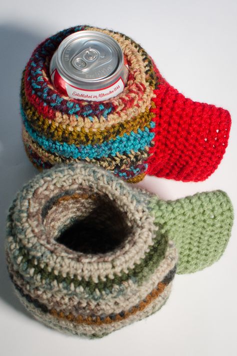 Crochet Beer Cozy, Crochet Koozie, Crochet Beer, Mitten Pattern, Crochet Coffee Cozy, Progress Photos, Crochet Gloves Pattern, Cozy Crochet Patterns, Crochet Cozy