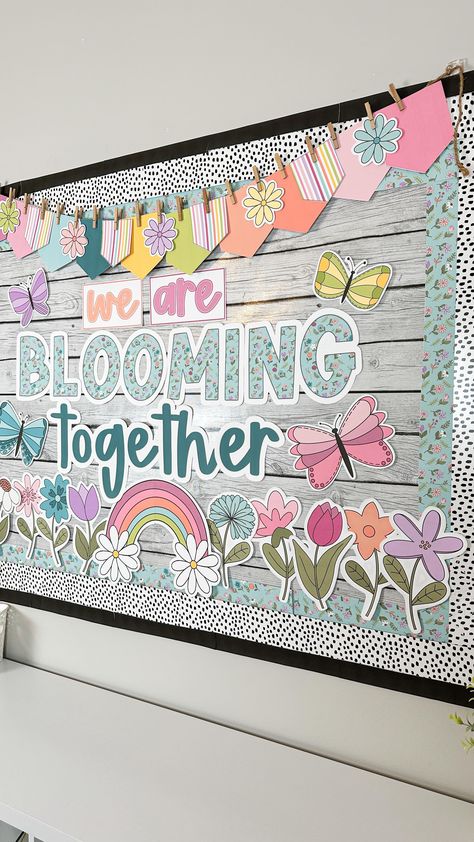 Instagram Preschool Theme Room Ideas, Imagination Blooms Here Bulletin Board, Grade 5 Classroom Decoration, Preschool Themed Classroom, Cute Pre K Classroom Themes, Class Decoration Ideas Preschool Bulletin Boards, Buliton Board Ideas Classroom, Classroom Decor For 3rd Grade, Better Together Classroom Theme