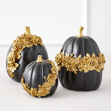 ✨Sale Alert✨ These elegant pumpkins feature a matte black finish with exquisitely detailed golden flowers. They are stunning pieces to add to your Halloween decor and they are currently 20% off! Follow my shop @BusyBeeBlessings on the @shop.LTK app to shop this post and get my exclusive app-only content! #liketkit #LTKHalloween #LTKSeasonal #LTKhome @shop.ltk https://liketk.it/4iUwK Luxury Halloween, Pumpkin Decorating Diy, Shabby Chic Fall, Clay Pumpkin, Christmas Booth, Elegant Pumpkins, Silver Pumpkins, Fall Pumpkin Crafts, Floral Pumpkin