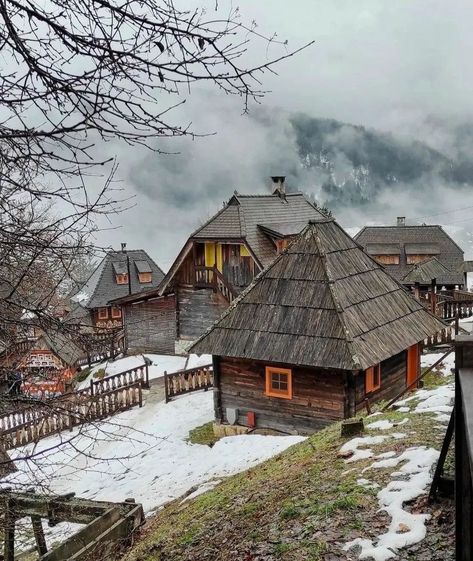 Etno Selo, Serbian Architecture, Hillside House, Mountain House, Eastern Europe, Serbia, Bucket List, Places To Visit, Floor Plans