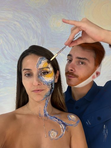 Van Gogh Costume, Starry Night Makeup, Halloween Couple Costume, Art Themed Party, Vincent Van Gogh Starry Night, Costume Couple, Vampire Bride, Facial Tips, Prom Couples