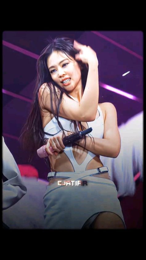 Not Mine [ #jennie #jennieedit #blackpink #blackpinkedit #edit ] Mantra Jennie Mv, Jennie Edit, Baby Fat, Edit Kpop, Jen Videos, Quick Outfits, Black Pink Instagram, Blackpink Video, Black Pink Dance Practice