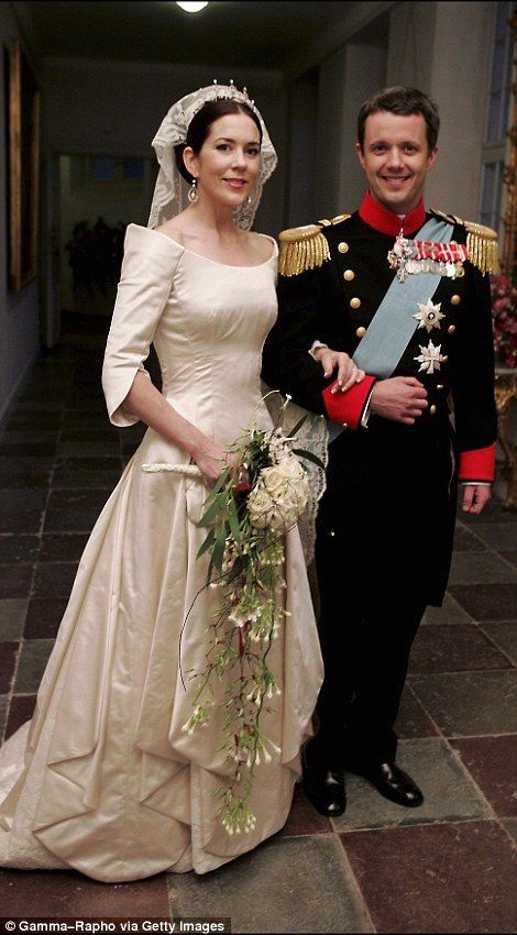 . Mary Of Denmark Wedding, Denmark Wedding, Marie Of Denmark, Kroonprinses Mary, Royal Wedding Gowns, Denmark Royal Family, Mary Donaldson, Mary Of Denmark, Princess Marie Of Denmark