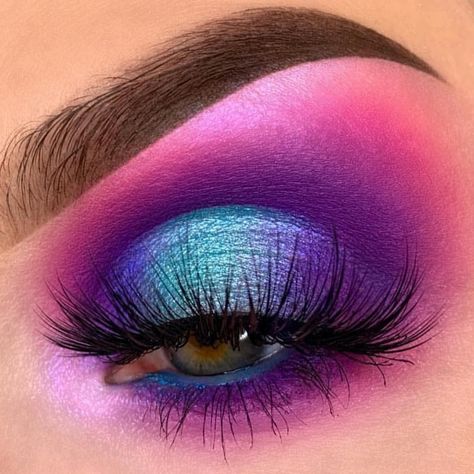 Puppy Eyes Makeup, Makeup Hooded Eyes, Burgundy Eye Makeup, James Charles Palette, Monolid Eye Makeup, Black Smokey Eye Makeup, Rainbow Eye Makeup, Halo Eye Makeup, Orange Eye Makeup