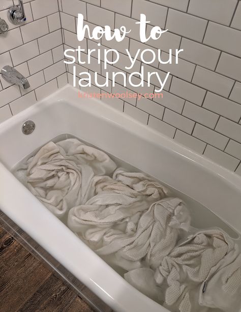 Stripping Towels, Quick Cleaning Tips, Laundry Recipe, Laundry Stripping, Tidy Bedroom, White Laundry, Diy Towels, Washing Soda, Diy Home Cleaning