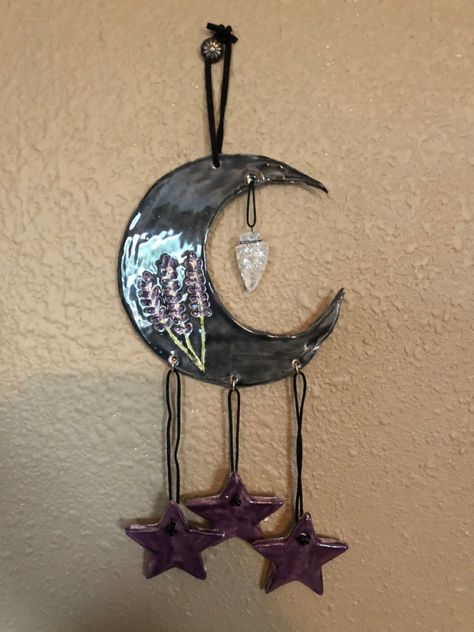 Clay Moon Wall Hanging, Clay Wall Hanging Handmade Ceramic, Ceramic Moon Wall Hanging, Clay Crafts Alt, Air Dry Clay Ideas Gothic, Whimsigoth Ceramics, Emo Ceramics, Clay Hanging Decor, Cute Knick Knacks