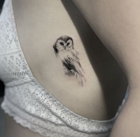 Owl Tattoo Tiny, Owl Tattoo Aesthetic, Owl Rib Tattoo, Barred Owl Tattoo For Women, Minimalist Owl Tattoo For Women, Small Owl Tattoo For Women Unique, Dainty Owl Tattoo, Owl Shoulder Tattoo, Small Owl Tattoos For Women