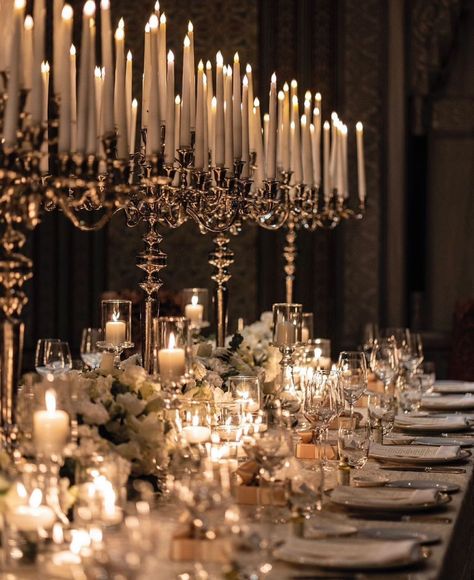 Candle Wedding Aesthetic, Old World Elegance Wedding, Dramatic Wedding Decor, Sultry Wedding Decor, Dark Romantic Wedding Centerpieces, Classy Birthday Party Decorations, Classy Wedding Color Schemes, Glamour Wedding Decorations, Candle Heavy Wedding Centerpiece