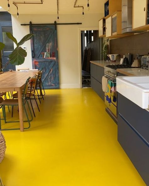 Upcycled Dining Chairs, Black And White Tiles Bathroom, Yellow Floor, Yellow Ceiling, Mudroom Flooring, Tiles Living Room, Eclectic Bathroom, Yellow Bathrooms, Yellow Kitchen