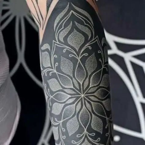 White Over Blackout Tattoo, White Over Black Tattoo Cover Up, Geometric Cover Up Tattoo, Blackout Geometric Tattoo, Blackout Tattoo With White Ink, White Over Black Tattoo, Tattoo Coverups, Tattoo Filler Ideas, Teeth Tattoo