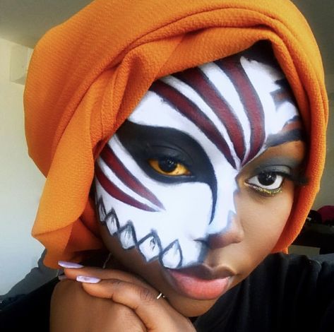 Hollow Mask Ichigo, Bleach Hollow Mask, Zangetsu Bleach, Cosplay Makeup Anime, Makeup Inspo Aesthetic, Bleach Hollow, Hollow Mask, Makeup Anime, Makeup Mask