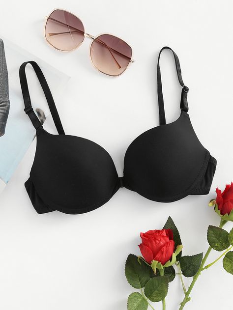 Shop Adjustable Strap Full Coverage Bra online. SheIn offers Adjustable Strap Full Coverage Bra & more to fit your fashionable needs. Bra Flatlay, Fly Bra, Latest Bra, Victoria Secret Outfits, Full Coverage Bra, Couples Poses For Pictures, Outfit Combinations, Bra And Panty Sets, T Shirt Bra