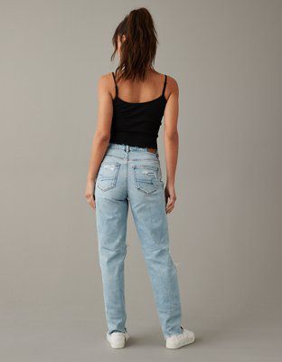 Size 12 Ripped Mom Jeans Outfits, Mom Jeans Outfits, Mom Jeans American Eagle, American Eagle Outfits, Rip Mom, Mom Jeans Outfit, Ripped Mom Jeans, Jeans Outfits, Jeans American Eagle