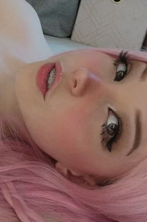 Bell Delphine Aesthetic, Belle Makeup, J Makeup, Belle Delphine, Heavy Makeup, Fairy Makeup, Nose Job, Makeup Eyeliner, Girls Makeup