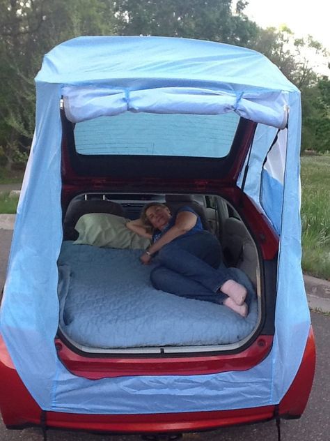 The Habitents adds some ventilation Prius Camper, Prius Camping, Tent Hacks, Kangoo Camper, Zelt Camping, Auto Camping, Suv Camping, Car Tent, Camping Glamping