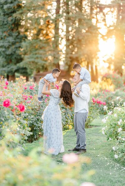 Bay Area Photographer | Light Livin Photography Family Photos Garden, Botanical Garden Photo Shoot Family, Family Garden Photoshoot, Garden Family Photoshoot, Family Photos In Rose Garden, Gardens By The Bay Photo Ideas, Newborn Garden Photoshoot, First Family Photos, Heirloom Portraits