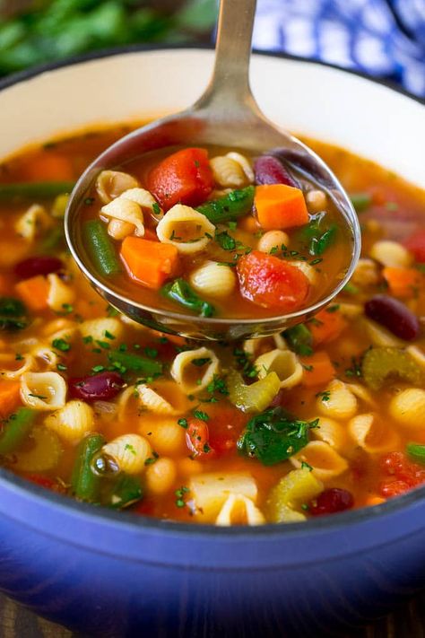 Minestrone Soup Recipe | Vegetable Soup | Vegetarian Soup #soup #minestrone #vegetables #vegetarian #onepotmeal #dinner #dinneratthezoo Vegetable Soup Vegetarian, Vegetable Crockpot Recipes, Soup Minestrone, Vegetable Soup Crock Pot, Veg Soup Recipes, Sopa Minestrone, Recipe Vegetables, Cabbage Soup Diet Recipe, Soup Vegetarian