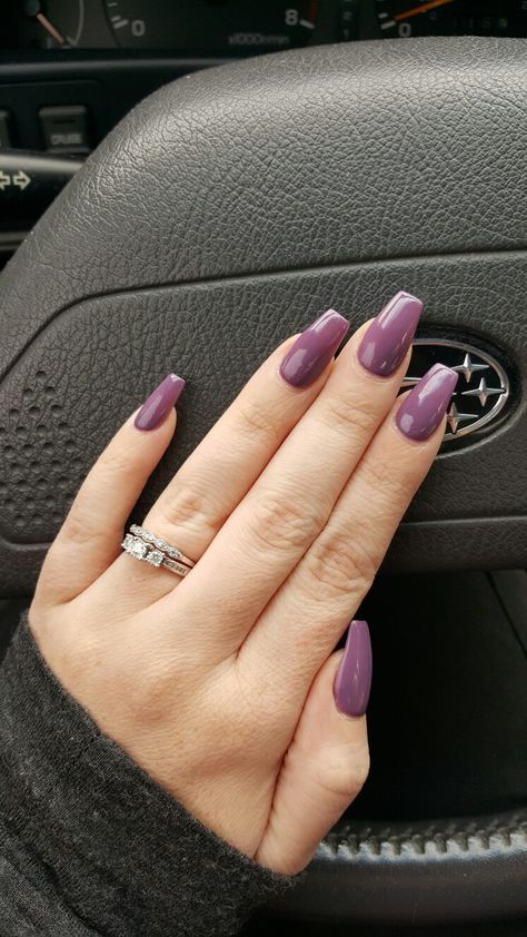 Single Colored Nails Acrylic, Medium Squoval Acrylic Nails, Coffin Dark Purple Nails, Purple Nails Short Coffin, Medium Square Nails Fall, Dark Purple Nails Coffin, Dark Lilac Nails, Coffin Acrylic Nails Purple, Dusty Purple Nails