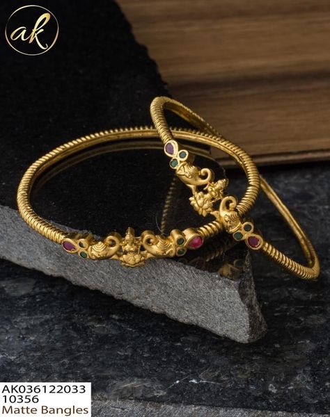 Kadiyalu For Women, Kankanalu Gold Designs Latest For Women, Bangles Jewelry Designs Gold Antique, Kankanalu Gold Designs, Gold Bangles For Women Indian, Gold Kada Design For Women, Daily Use Gold Bangles Indian, Gold Bangles Design Daily Wear Latest, Antique Gold Bangles Design