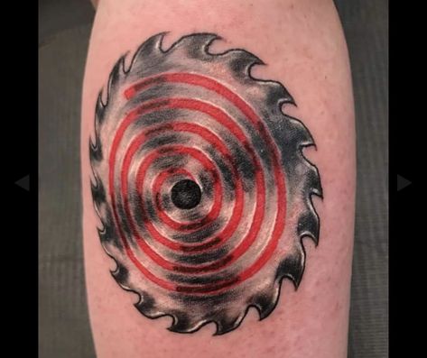 Saw Spiral Tattoo, Saw Tattoo Horror, Saw Movie Tattoo Ideas, Saw Tattoo Design, Saw Movie Tattoo, Saw Tattoo Jigsaw, Pendulum Tattoo, Hellraiser Tattoo, Saw Tattoo