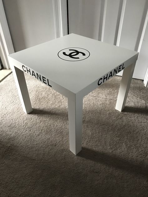 Chanel Room Decor Ideas, Coco Chanel Room Ideas, Chanel Bedroom Ideas Diy Room Decor, Chanel Furniture, Chanel Carpet Rug, Channel Room Decor Coco Chanel, Renovated Bedroom, Odd Decor, Chanel Inspired Room