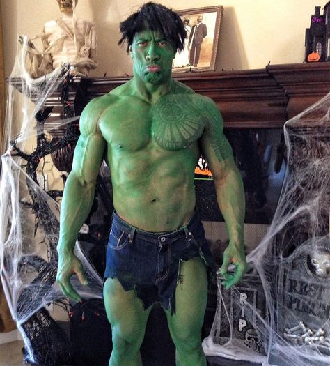 Dwayne 'the Rock' Johnson Shows Off His <em>Hulking</em> Muscles in Throwback Halloween Photo Lauren Hashian, Wwe The Rock, Michael Ealy, The Incredible Hulk, Rock Johnson, The Rock Dwayne Johnson, Celebrity Workout, Dwayne The Rock, How Many Kids