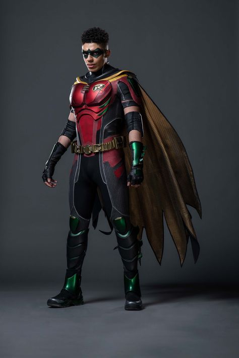 Tim Drake Suit, Tim Drake Robin Suit, Robin Suit Design, Jay Lycurgo, Titans Season 4, Cosplay Robin, Robin Suit, Titans Robin, Batman Aesthetic