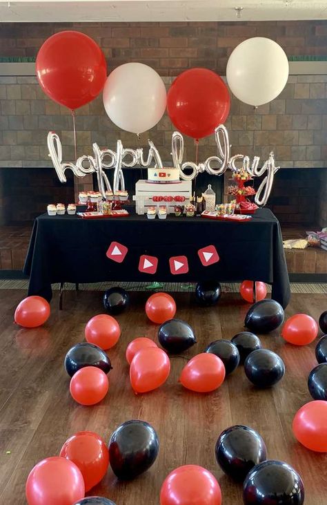 You Tube Birthday Party Ideas, Youtube Party Ideas, Youtube Birthday Party Ideas For Boys, Youtube Party Theme Kids, Youtube Birthday Party Ideas, Youtube Birthday Party, Shared Birthday Parties, Youtube Theme, 12th Birthday Party Ideas