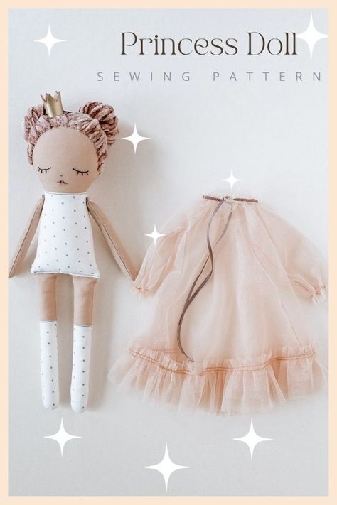 Princess Doll sewing pattern. The designer has made this tutorial very detailed so that even a beginner can make it with ease. These dolls are great as a gift for all ages, as a toy, or as an art piece/decoration. It's very versatile and easy to customize, and a great printable gift to give for someone who is starting to sew. Beginner Doll Sewing Pattern, Linen Doll Pattern, Sewing Rag Dolls, Princess Sewing Pattern, Mini Doll Sewing Pattern Free, Diy Doll Patterns Free, Free Fabric Doll Patterns, Free Cloth Doll Patterns, Diy Doll Sewing Pattern