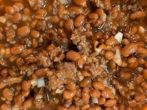 Baked Beans With Apple Pie Filling And Sausage, Baked Beans With Sausage, Beans With Sausage, Southern Baked Beans, Best Baked Beans, Baked Beans With Bacon, Jimmy Dean Sausage, Breakfast Sausage Recipes, Beef Dinners