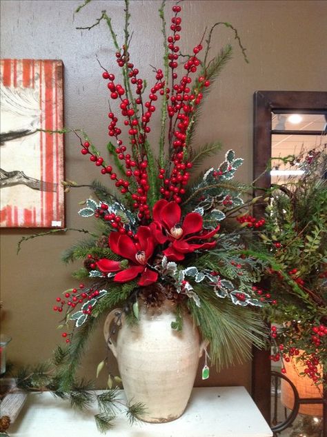 Winter Floral Arrangements, Christmas Flower Arrangements, Christmas Planters, Christmas Floral Arrangements, Christmas Centerpieces Diy, Christmas Tablescape, Floral Arrangements Diy, Christmas Porch Decor, White Christmas Decor