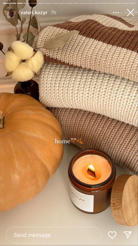 Cozy Fall Day Aesthetic, Fall Aesthetic Pictures, Studera Motivation, Gilmore Girls Seasons, Autumn Instagram, Fall Mood Board, Pumpkin Spice Season, Cozy Season, Fall Inspo