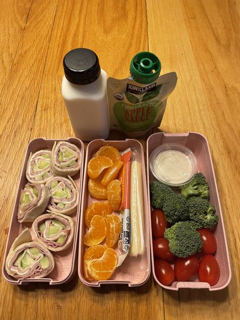 School Lunch Recipes, Meal Prep Snacks, Healthy Lunch Snacks, Healthy School Lunches, Easy Healthy Meal Prep, Makanan Diet, Healthy Food Motivation, Healthy Lifestyle Food, Lunch Snacks