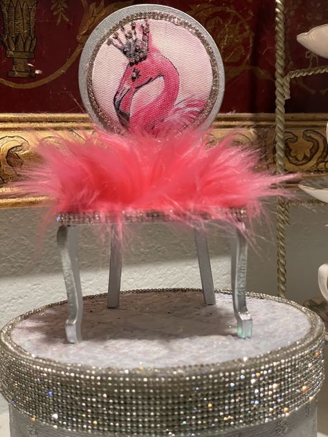 Flamingo Chair, Pretty Furniture, Barbie House, Dream Catcher, Flamingo, Furniture, Quick Saves, Home Decor, Home Décor